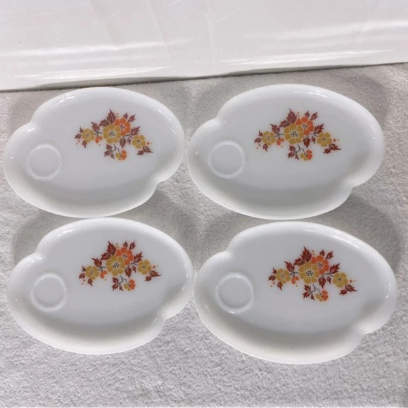 Vintage Federal  Milk Glass Autumn Blossom Tea Cups W Luncheon Plate Sets x4 - Picture 6 of 11
